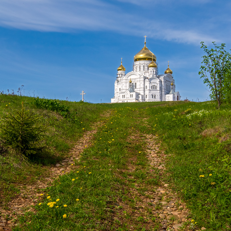 Фото дороги к храму