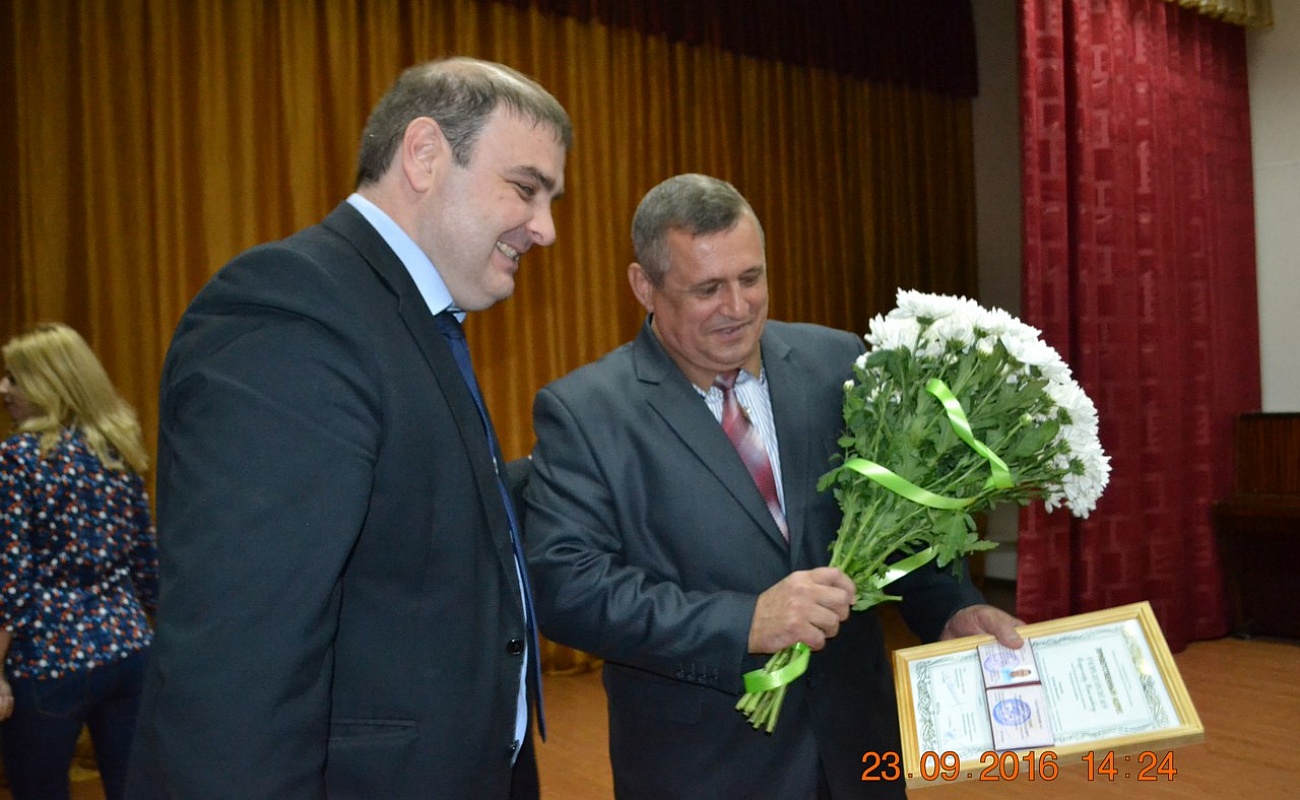 Погода ковалевское новокубанского. Синьковский Владимир Николаевич Новокубанск. Глава Ковалевского сельского поселения Новокубанского района. Ковалевское сельское поселение Новокубанского района. Ковалевский глава Брюховецкого района.